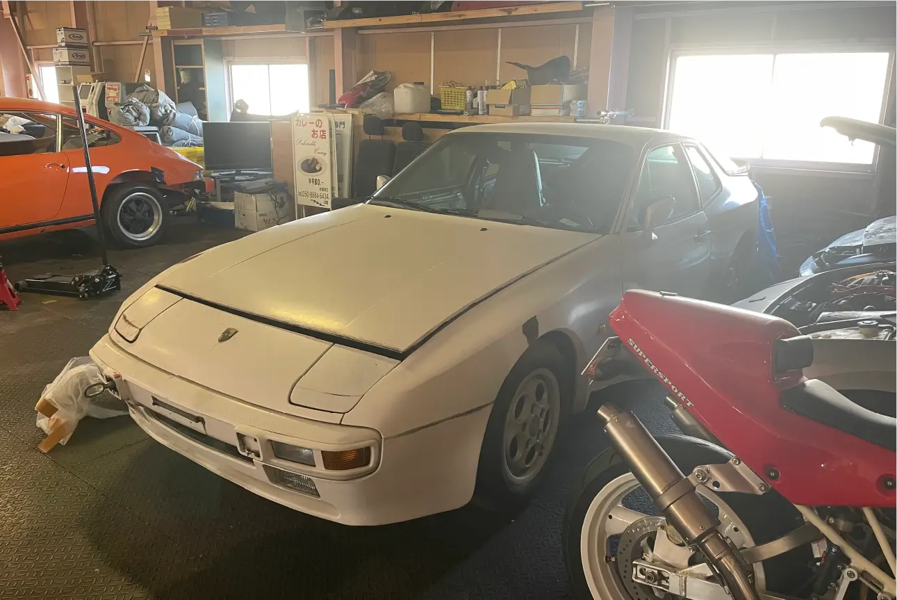 PORSCHE944 S ホワイト（MT） ポルシェレンタカー