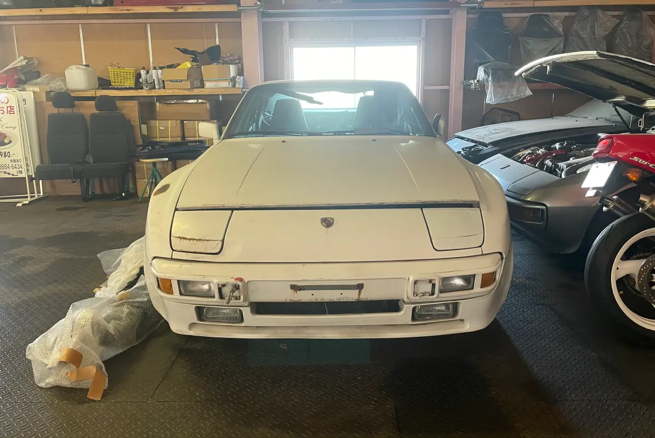 PORSCHE944 S ホワイト（MT） ポルシェレンタカー