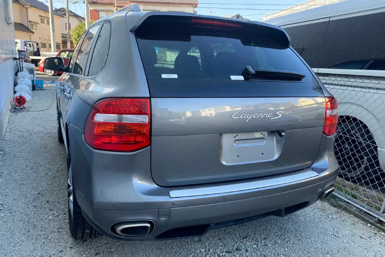 PORSCHE Cayenne S シルバー （AT） ポルシェレンタカー