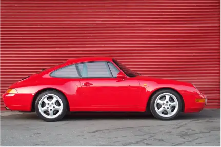 PORSCHE911(993) Carrera (AT) ポルシェレンタカー