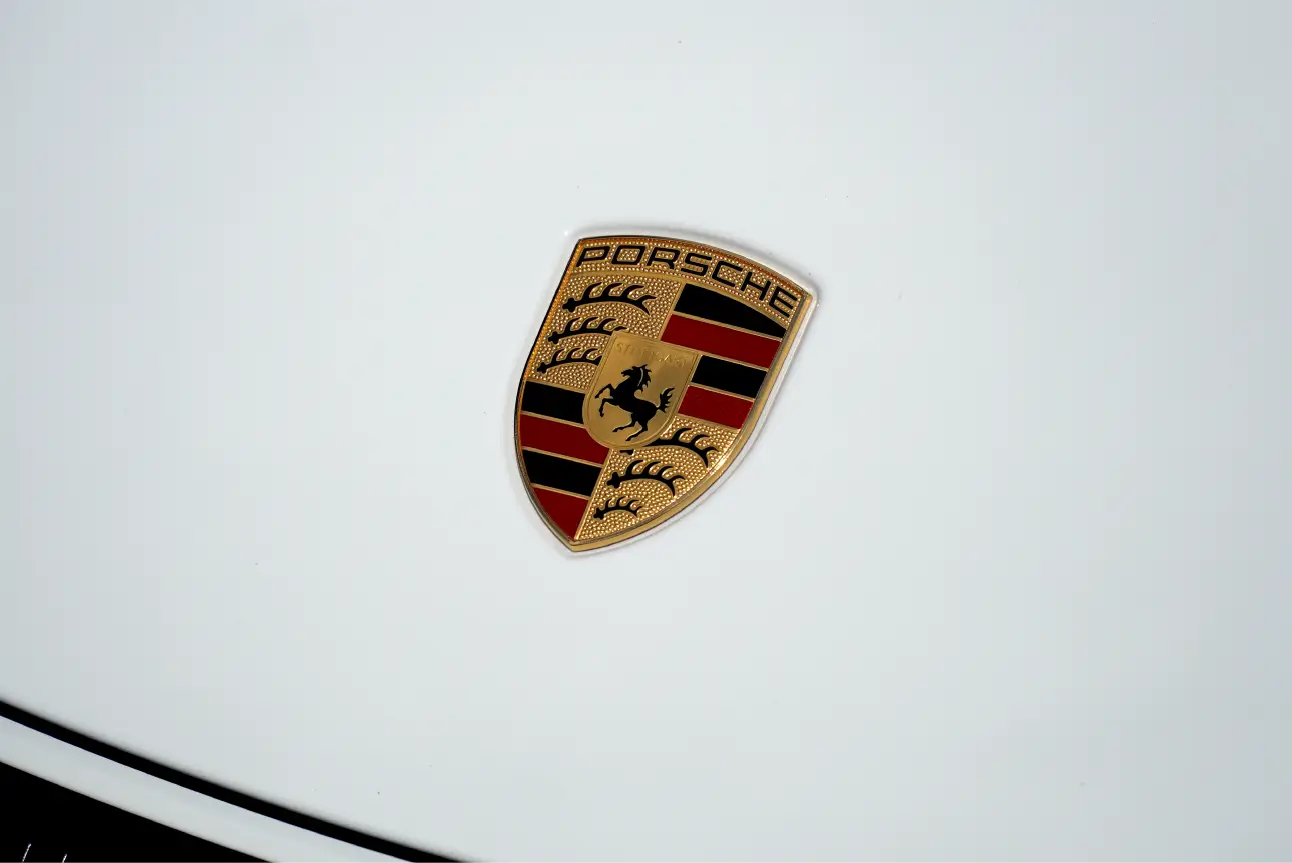 PORSCHE718 SPYDER ポルシェレンタカー