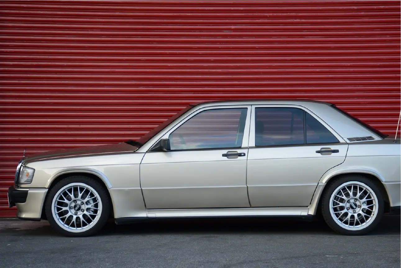 Mercedes-Benz 190e 中古車両販売 ベンツ