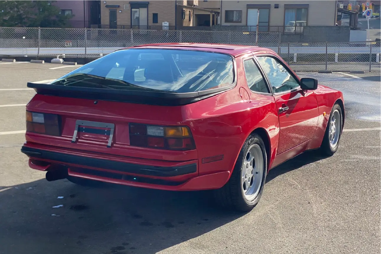 PORSCHE944 Turbo RED 5MT 中古車両販売 PORSCHE